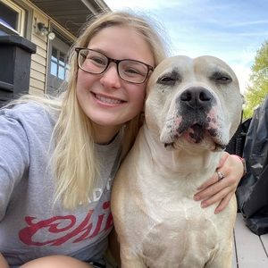 Meet your Posher, Jessica